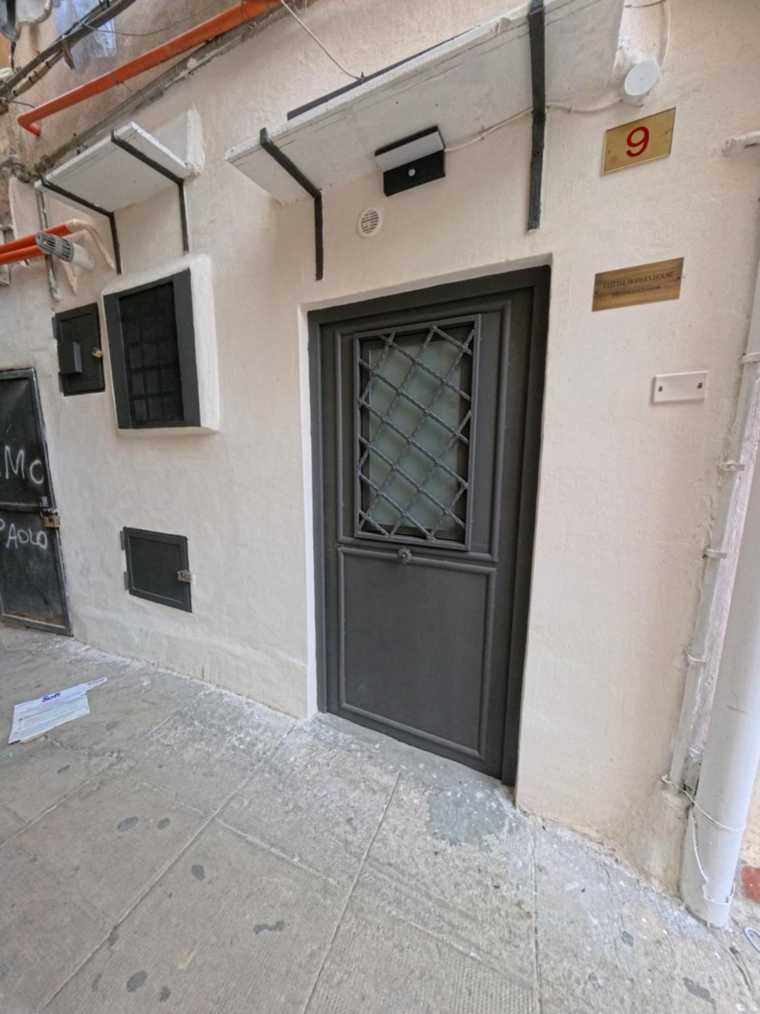 Casa vacanze A Little Modern House Palermo